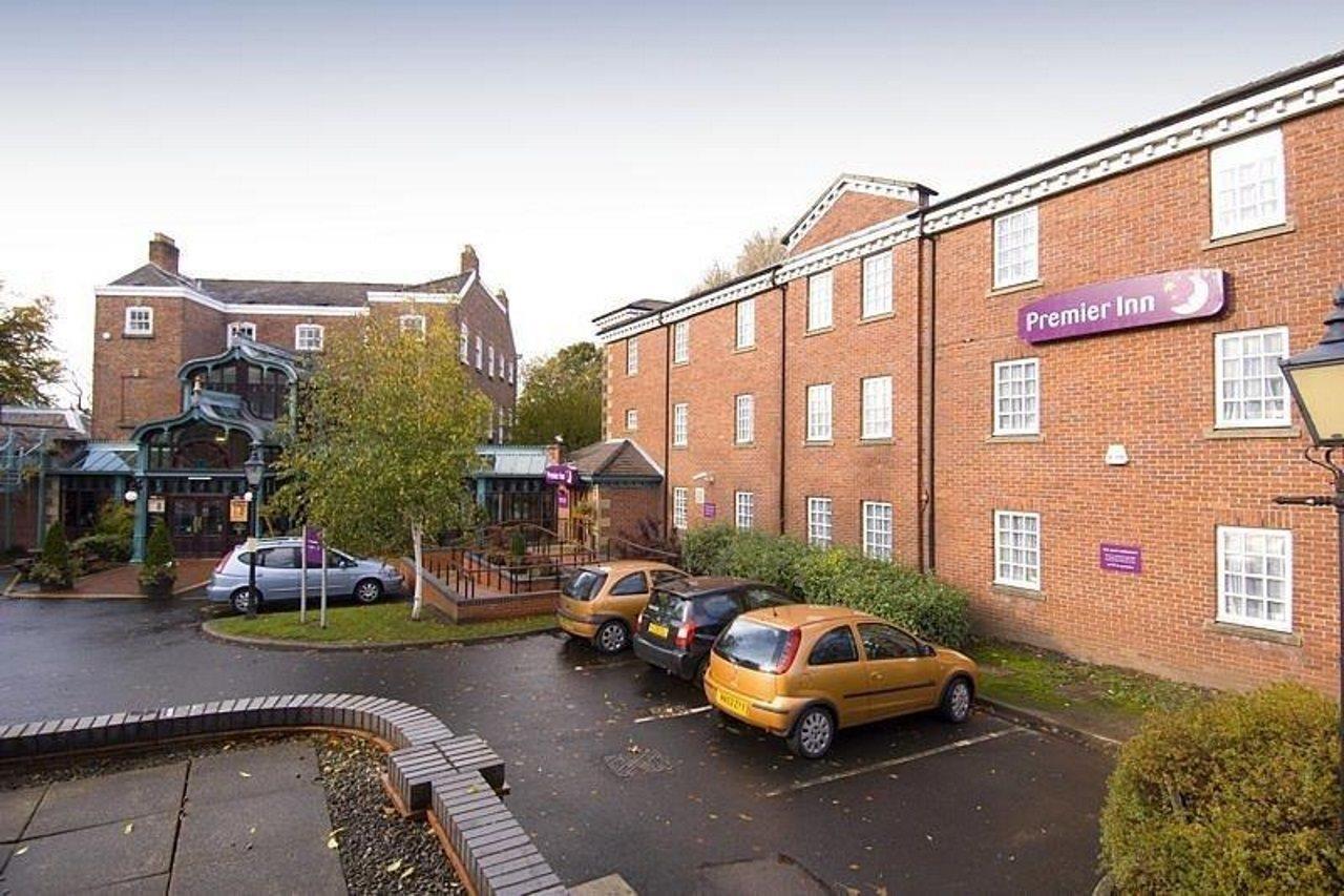 Premier Inn Premier Inn Stockport Central Dış mekan fotoğraf