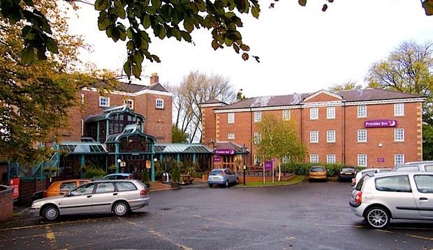 Premier Inn Premier Inn Stockport Central Dış mekan fotoğraf